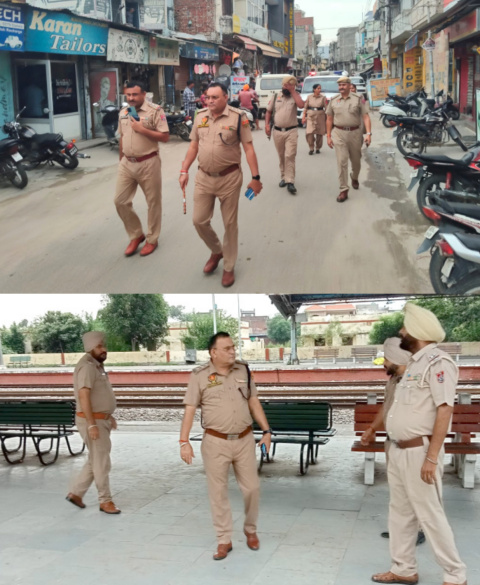 Read more about the article ਆਜ਼ਾਦੀ ਦਿਹਾੜੇ ਦੇ ਮੱਦੇਨਜ਼ਰ ਦਸੂਹਾ ਪੁਲਿਸ ਨੇ ਕੱਢਿਆ ਫਲੈਗ ਮਾਰਚ 