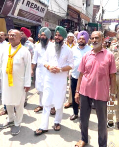 Read more about the article ਸ਼੍ਰੀ ਕ੍ਰਿਸ਼ਨ ਜਨਮ ਅਸ਼ਟਮੀ ਮਹਾਉਤਸਵ ਦੇ ਸਬੰਧ ‘ਚ ਦਸੂਹਾ ਵਿਖੇ ਕੱਢੀ ਵਿਸ਼ਾਲ ਸ਼ੋਭਾ ਯਾਤਰਾ