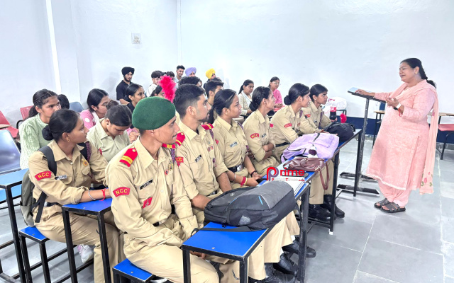 You are currently viewing ‘ਆਜ਼ਾਦੀ ਦਿਵਸ’ ਨੂੰ ਸਮਰਪਿਤ ਪ੍ਰੇਰਨਾਦਾਇਕ ਲੈਕਚਰ ਨਾਲ ਕਰਵਾਇਆ ਗਿਆ