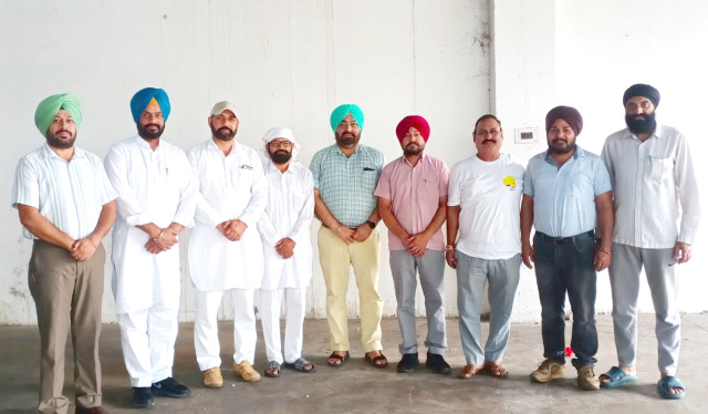 You are currently viewing ਲੈਕਚਰਾਰ ਯੂਨੀਅਨ ਵੱਲੋਂ ਮੀਟਿੰਗ,3 ਸਤੰਬਰ ਨੂੰ ਸੰਗਰੂਰ ਰੈਲੀ ਲਈ ਤਿਆਰੀਆਂ ਤੇਜ..