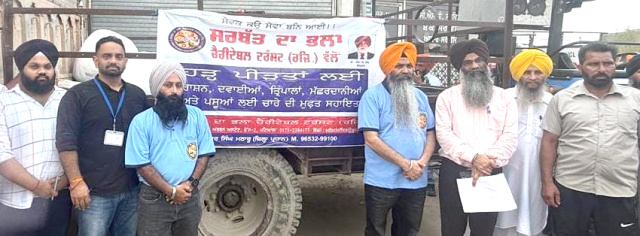 You are currently viewing ਡਾ. ਉਬਰਾਏ ਵੱਲੋਂ ਸੰਕਟ ਦੀ ਘੜੀ ਵਿੱਚ ਹੜ ਪੀੜਤਾਂ ਲਈ ਰਾਹਤ ਕਾਰਜ ਨਿਰੰਤਰ ਜਾਰੀ