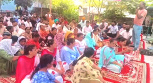 Read more about the article ਦਸੂਹਾ ਨਗਰ ਕੌਂਸਲ ਦੇ ਕਰਮਚਾਰੀਆਂ ਦੀ ਹੜਤਾਲ ਸੱਤਵੇਂ ਦਿਨ ‘ਚ ਦਾਖਲ,ਨਹੀਂ ਨਿਕਲਿਆ ਕੋਈ ਹੱਲ