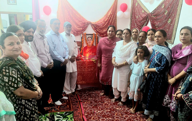 You are currently viewing “ਅਨੰਦ ਮੂਰਤੀ ਗੁਰੂ ਮਾਂ ਦੀ ਕਿਰਪਾ ਨਾਲ ਰਾਮ ਲੁਭਾਇਆ ਦੇ ਘਰ ਸਜਿਆ ਆਤਮਿਕ ਸਮਾਗਮ, ਸੰਗਤਾਂ ਨੇ ਕੀਤਾ ਭਗਤੀ ਰਸ ਦਾ ਅਨੁਭਵ”