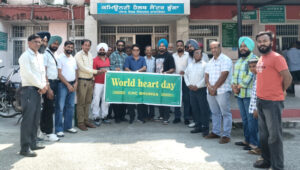 Read more about the article ਦਿਲ ਨੂੰ ਸਿਹਤਮੰਦ ਰੱਖਣਾ ਹੈ ਤਾਂ ਬਦਲੋ ਆਪਣੀ ਜੀਵਨ ਸ਼ੈਲੀ : ਡਾ.ਸੁਦੇਸ਼ ਰਾਜਨ