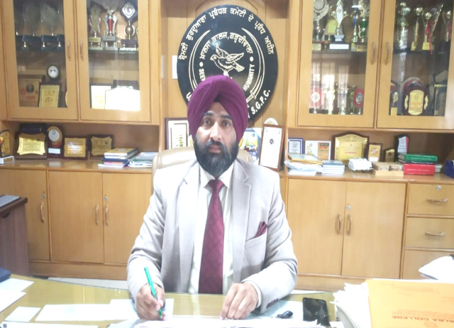 You are currently viewing ਖ਼ਾਲਸਾ ਕਾਲਜ ਵਿਖੇ ‘ਸਮਾਰਟ ਇੰਡੀਆ ਹੈਕਾਥਾਨ’ ਅਧੀਨ ਇੰਟਰਨਲ ਹੈਕਾਥਾਨ ਦਾ ਆਯੋਜਨ