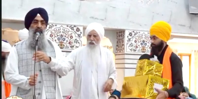 Read more about the article ਰਾਜਵੀਰ ਸਿੰਘ ਨੇ ਗੁਰਬਾਣੀ ਕੰਠ ਮੁਕਾਬਲੇ ਵਿੱਚ ਪਹਿਲਾ ਸਥਾਨ ਪ੍ਰਾਪਤ ਕੀਤਾ