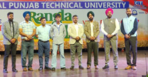 Read more about the article KMS ਕਾਲਜ ਦੇ ਵਿਦਿਆਰਥੀ ਹਰਮਨਦੀਪ ਸਿੰਘ ਨੇ ਯੂਥ ਫੈਸਟੀਵਲ 2025 ਵਿੱਚ ਸਿਲਵਰ ਮੈਡਲ ਜਿੱਤਿਆ – ਡਾ. ਮਾਨਵ ਸੈਣੀ