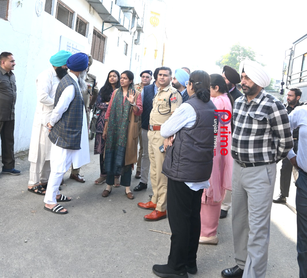 You are currently viewing -ਸ੍ਰੀ ਗੁਰੂ ਤੇਗ ਬਹਾਦਰ ਜੀ ਦੀ ਸ਼ਹਾਦਤ ਦੇ 350ਵੇਂ  ਸਾਲ ’ਤੇ ਪ੍ਰਸ਼ਾਸਨ ਦੀ ਅਨੋਖੀ ਪਹਿਲ, ਤਿਆਰੀਆ ਦਾ ਬਾਰੀਕੀ ਨਾਲ ਲਿਆ ਜਾਇਜ਼ਾ