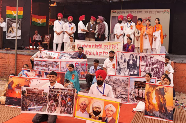 You are currently viewing ਖ਼ਾਲਸਾ ਕਾਲਜ ਦੇ ਵਿਦਿਆਰਥੀਆਂ ਨੇ ਗ਼ਦਰੀ ਬਾਬਿਆਂ ਦੇ ਮੇਲੇ ਵਿੱਚ ਸ਼ਮੂਲੀਅਤ ਕੀਤੀ