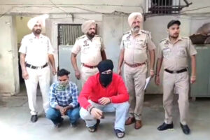 Read more about the article ਪੁਲਸ ਵੱਲੋਂ ਵੱਡੀ ਕਾਰਵਾਈ, 2 ਵਿਅਕਤੀ ਗਿ੍ਰਫਤਾਰ, ਹੈਰੋਇਨ ਅਤੇ ਹਥਿਆਰ ਬਰਾਮਦ