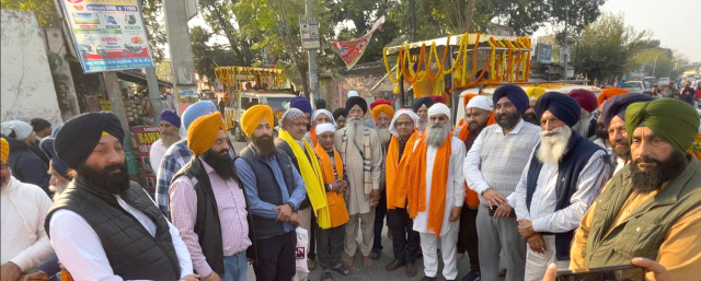 Read more about the article ਖ਼ਾਲਸਾ ਕਾਲਜ ਗੜ੍ਹਦੀਵਾਲਾ ਵੱਲੋਂ ਅਨੰਤਨਾਗ (ਕਸ਼ਮੀਰ) ਤੋਂ ਗੜ੍ਹਦੀਵਾਲਾ ਪਹੁੰਚੇ ਨਗਰ ਕੀਰਤਨ ਦਾ ਸ਼ਰਧਾਪੂਰਵਕ ਸਵਾਗਤ