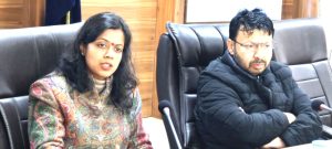 Read more about the article ਕੈਬਨਿਟ ਮੰਤਰੀ ਡਾ. ਰਵਜੋਤ ਸਿੰਘ ਨੇ ਕੰਢੀ ਖੇਤਰ ‘ਚ ਮੋਬਾਇਲ ਨੈੱਟਵਰਕ ਸਮੱਸਿਆਵਾਂ ਨੂੰ ਹੱਲ ਕਰਨ ਲਈ ਜਾਰੀ ਕੀਤੀਆਂ ਸਖ਼ਤ ਹਦਾਇਤਾਂ