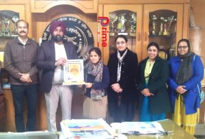 Read more about the article ਖ਼ਾਲਸਾ ਕਾਲਜ ਦੀ ਅਧਿਆਪਕਾ ਕ੍ਰਿਤਿਕਾ ਸ਼ਰਮਾ ਨੇ ਪੀ.ਐੱਚ-ਡੀ.ਦੀ ਉਪਾਧੀ ਪ੍ਰਾਪਤ ਕੀਤੀ