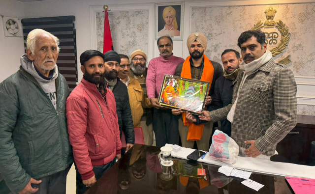 You are currently viewing ਸ੍ਰੀ ਬਾਵਾ ਲਾਲ ਜੀ ਦੇ ਜਨਮ ਦਿਵਸ ਮੌਕੇ ਪੈਦਲ ਯਾਤਰਾ ਤੇ ਸਮਾਗਮਾਂ ਲਈ ਪ੍ਰਸ਼ਾਸਨ ਕੋਲ ਸੁਰੱਖਿਆ-ਸਫਾਈ ਦੀ ਮੰਗ