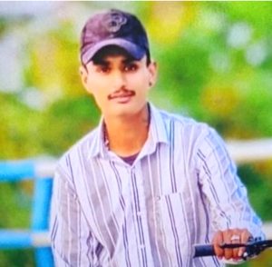 Read more about the article ਦਿਨ ਦਿਹਾੜੇ ਨੌਜਵਾਨ ਦੇ ਮਾਰੀਆਂ ਗੋ+ਲੀ+ਆਂ,ਹਸਪਤਾਲ ਲੈਕੇ ਜਾਂਦੇ ਸਮੇਂ ਹੋਈ ਮੌ+ਤ, ਪੁਲਿਸ ਜਾਂਚ ‘ਚ ਜੁੱਟੀ