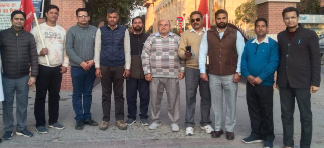 You are currently viewing 22 ਫਰਵਰੀ ਨੂੰ ਟੈਟ ਦੇ ਵਿਰੋਧ ਵਿੱਚ ਸ੍ਰੀ ਅਨੰਦਪੁਰ ਸਾਹਿਬ ਵਿਖੇ ਹੋਵੇਗੀ ਮਹਾਂ ਰੈਲੀ