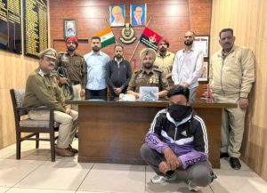 Read more about the article ਅੰਨੇ ਕਤਲ ਮਾਮਲੇ ਦਾ ਪਰਦਾਫਾਸ਼ : ਦੋਸ਼ੀ ਗ੍ਰਿਫ਼ਤਾਰ, ਹਥਿਆਰ ਤੇ ਮੋਟਰਸਾਈਕਲ ਬਰਾਮਦ