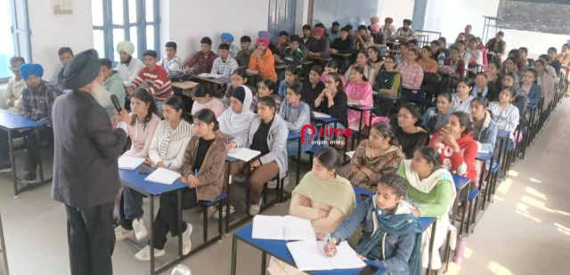 You are currently viewing ਖ਼ਾਲਸਾ ਕਾਲਜ ਦੇ ਧਾਰਮਿਕ ਵਿਭਾਗ ਵੱਲੋਂ ਪ੍ਰੇਰਣਾਦਾਇਕ ਵਿਸ਼ੇਸ਼ ਲੈਕਚਰ ਕਰਵਾਇਆ ਗਿਆ