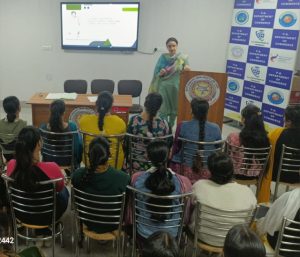 Read more about the article ਖ਼ਾਲਸਾ ਕਾਲਜ ਵਿਖੇ ‘ਪ੍ਰਭਾਵਸ਼ਾਲੀ ਵਿਕਰੀ ਅਤੇ ਮਾਰਕੀਟਿੰਗ ਰਣਨੀਤੀ’ ਵਿਸ਼ੇ ‘ਤੇ ਇੱਕ ਰੋਜ਼ਾ ਵਰਕਸ਼ਾਪ ਲਗਾਈ ਗਈ