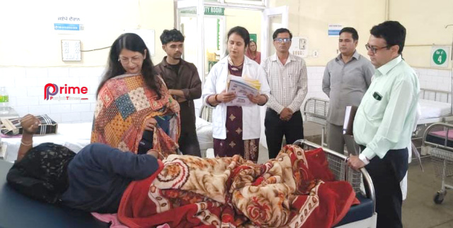 Read more about the article ਸਿਵਲ ਸਰਜਨ ਹੁਸ਼ਿਆਰਪੁਰ ਵੱਲੋਂ ਪੀ.ਐਚ.ਸੀ. ਭੂੰਗਾ ਦੀ ਅਚਨਚੇਤ ਚੈਕਿੰਗ