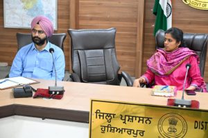 Read more about the article ਜ਼ਿਲ੍ਹੇ ‘ਚ ਪੈਟਰੋਲ,ਡੀਜ਼ਲ ਤੇ ਘਰੇਲੂ ਗੈਸ ਦੀ ਢੁਕਵੀਂ ਸਪਲਾਈ, ਘਬਰਾਹਟ ‘ਚ ਖਰੀਦਦਾਰੀ ਤੋਂ ਬਚੋ : ਡਿਪਟੀ ਕਮਿਸ਼ਨਰ