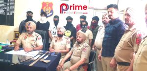 Read more about the article ਗੜਦੀਵਾਲਾ ‘ਚ ਇੱਕ ਦੁਕਾਨ ਨੂੰ ਡਾਕਾ ਮਾਰਕੇ ਲੁੱਟਣ ਦੀ ਯੋਜਨਾ ਬਣਾ ਰਹੇ 7 ਨੌਜਵਾਨਾਂ ਨੂੰ ਹਥਿਆਰਾਂ ਸਮੇਤ ਪੁਲਿਸ ਨੇ ਕੀਤਾ ਕਾਬੂ*