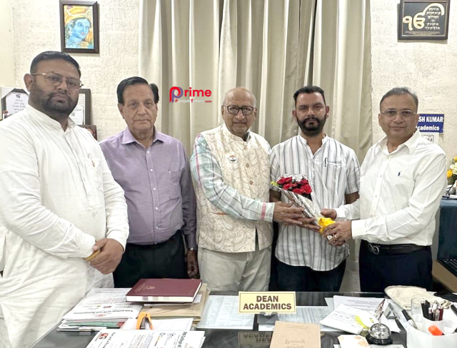 Read more about the article ਡਾ. ਰਾਜੇਸ਼ ਕੁਮਾਰ ਨੇ KMS ਕਾਲਜ ਦੇ ਡੀਨ ਅਕੈਡਮਿਕਸ ਦਾ ਚਾਰਜ ਸੰਭਾਲਿਆ – ਪ੍ਰਿੰਸੀਪਲ ਡਾ.ਮਾਨਵ ਸੈਣੀ