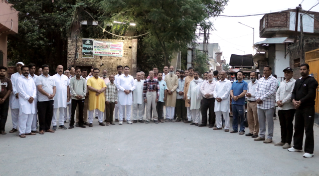 You are currently viewing ਭਗਵਾਨ ਪਰਸ਼ੁਰਾਮ ਜਯੰਤੀ ਮੌਕੇ ਬਟਾਲਾ ਵਿੱਚ ਭਗਤੀ ਦਾ ਮਹਾਂਉਤਸਵ — ਸ਼ਾਨਦਾਰ ਪ੍ਰਭਾਤ ਫੇਰੀ ਨਾਲ ਗੂੰਜਿਆ ਸ਼ਹਿਰ