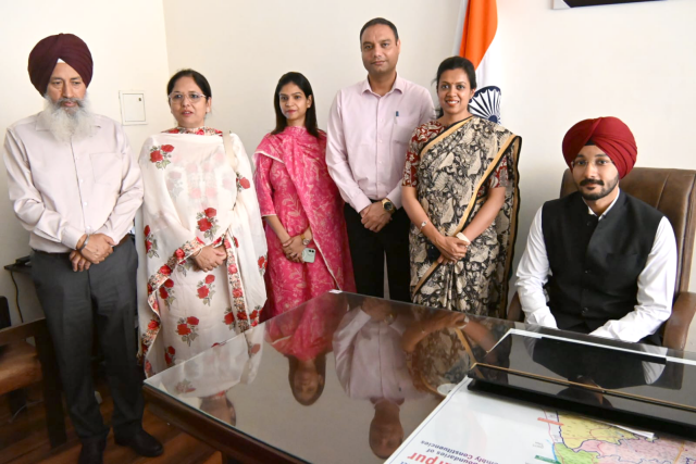 ਆਈ.ਏ.ਐਸ.ਅਧਿਕਾਰੀ ਗੁਰਕੰਵਲ ਸਿੰਘ ਨੇ ਸਹਾਇਕ ਕਮਿਸ਼ਨਰ ਵਜੋਂ ਅਹੁਦਾ ਸੰਭਾਲਿਆ