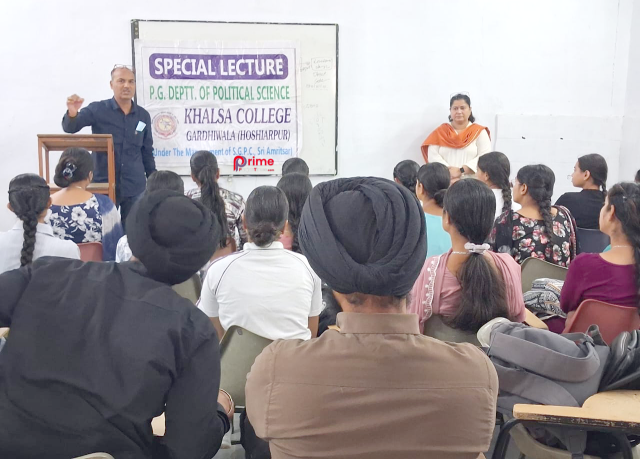 ਖ਼ਾਲਸਾ ਕਾਲਜ ਵਿਖੇ ਰਾਜਨੀਤੀ ਸ਼ਾਸਤਰ ਵਿਭਾਗ ਵੱਲੋਂ “ਭਾਰਤੀ ਗਿਆਨ ਪ੍ਰਣਾਲੀ” ਤਹਿਤ ਵਿਸ਼ੇਸ਼ ਲੈਕਚਰ ਕਰਵਾਇਆ ਗਿਆ