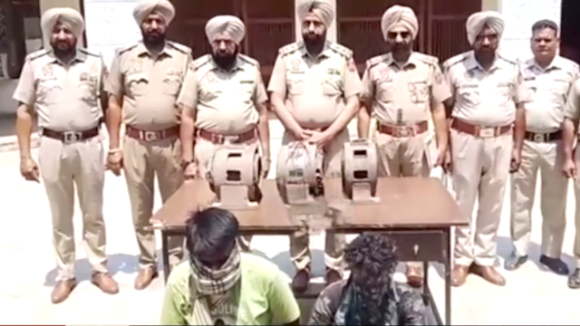 You are currently viewing ਨਾਕੇਬੰਦੀ ਦੌਰਾਨ ਦੋ ਮੋਟਰ ਚੋਰ ਕਾਬੂ, 3 ਚੋਰੀਸ਼ੁਦਾ ਮੋਟਰਾਂ ਬਰਾਮਦ