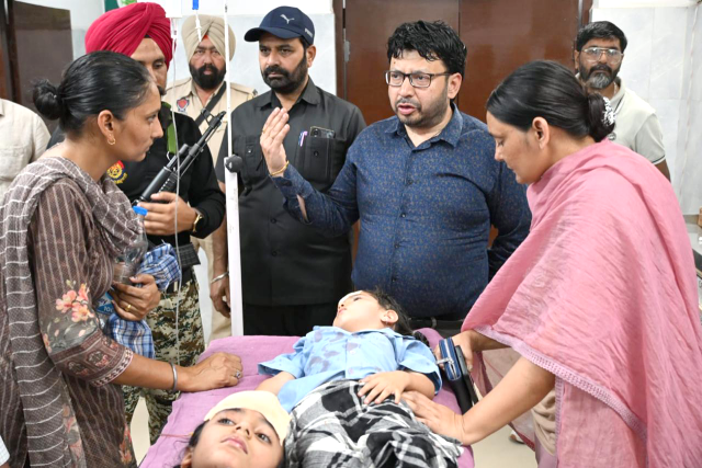 ਸਕੂਲ ਵਿਦਿਆਰਥੀਆਂ ਦੀ ਬੱਸ ਅਤੇ ਟਿੱਪਰ ਵਿਚਾਲੇ ਵਾਪਰਿਆ ਹਾਦਸਾ, ਸਾਰੇ ਬੱਚੇ ਸੁਰੱਖਿਅਤ