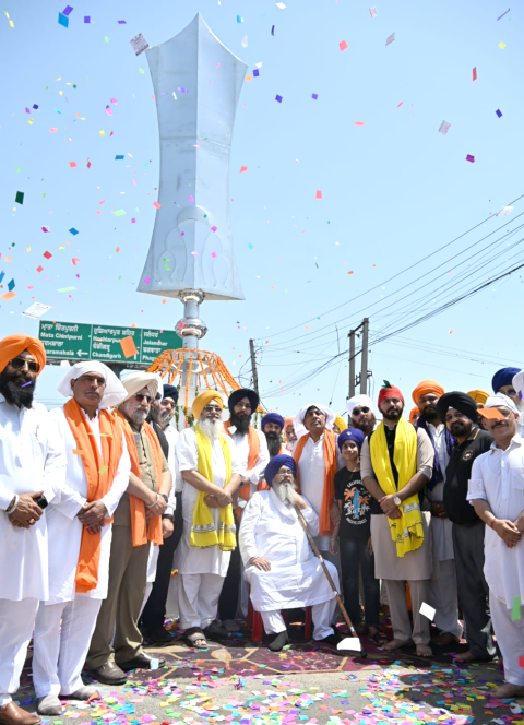 You are currently viewing ਸ਼ਹੀਦ ਬਾਬਾ ਦੀਪ ਸਿੰਘ ਜੀ ਦੇ ਨਾਮ ਨਾਲ ਸੁਸ਼ੋਭਿਤ ਹੋਇਆ ਨਲੋਈਆਂ ਚੌਕ