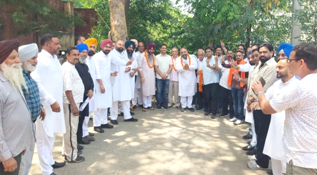 ਦਸੂਹਾ ਦੇ 15 ਵਾਰਡਾਂ ‘ਚੋਂ 13 ਵਾਰਡਾਂ ‘ਚ ਆਮ ਆਦਮੀ ਪਾਰਟੀ ਅਤੇ 2 ਵਾਰਡਾਂ ‘ਚ ਕਾਂਗਰਸ ਪਾਰਟੀ ਦੇ ਉਮੀਦਵਾਰ ਰਹੇ ਜੇਤੂ