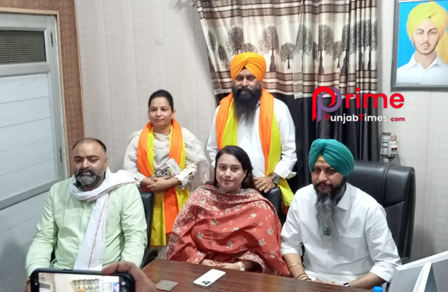 You are currently viewing ਅਮਰਪ੍ਰੀਤ ਸਿੰਘ ਸੋਨੂੰ ਖਾਲਸਾ ਪ੍ਰਧਾਨ ਤੇ ਸੁਖਵਿੰਦਰ ਕੌਰ ਮੀਤ ਪ੍ਰਧਾਨ ਨਿਯੁਕਤ