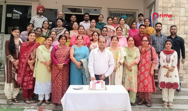  ਡੀ.ਏ.ਵੀ.ਪਬਲਿਕ ਸਕੂਲ ‘ਚ ਬਹੁਤ ਉਤਸ਼ਾਹ ਨਾਲ ਮਨਾਇਆ ਗਿਆ ਅਧਿਆਪਕ ਦਿਵਸ