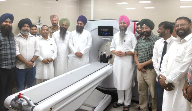 ਸਿਵਲ ਹਸਪਤਾਲ ਦਸੂਹਾ ਵਿਖੇ ਵਿਧਾਇਕ ਘੁੰਮਣ ਨੇ ਸਿਟੀ ਸਕੈਨ ਦਾ ਕੀਤਾ ਉਦਘਾਟਨ